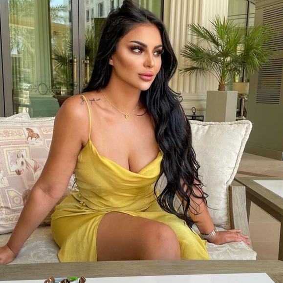 Zara Satin lingerie dress - Picture 5 of 9